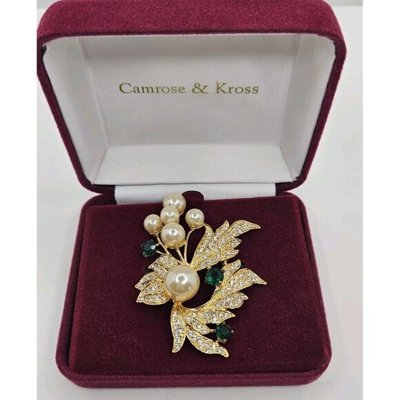 Camrose & Kross Jacqueline Kennedy Pin Brooch Faux Emerald, Pearl & Crystals - Picture 3 of 12